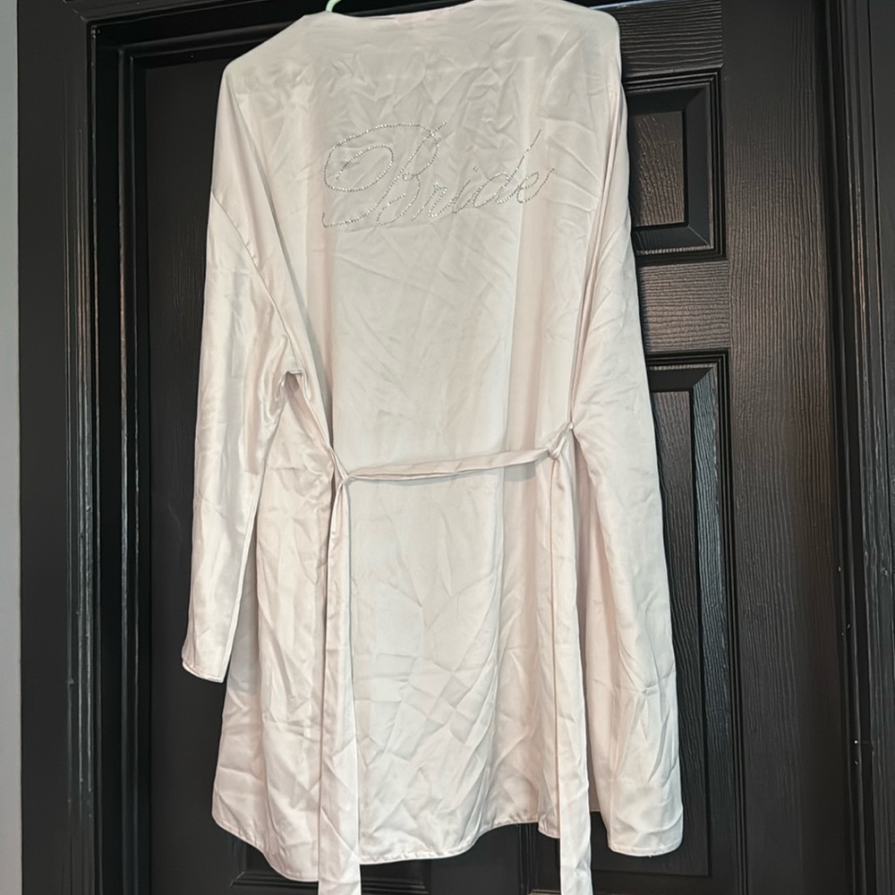 Bride robe